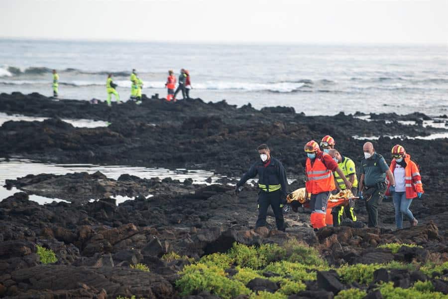 Cuatro nuevos cadáveres elevan a 8 las víctimas del naufragio de Lanzarote