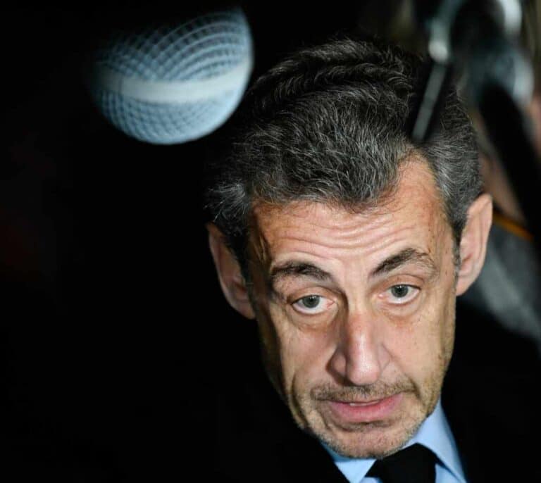 Nicolas Sarkozy hará historia en el banquillo de los acusados por corrupción