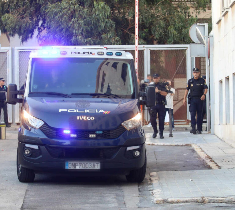 Seis años de prisión tras confesar que asfixió a una amiga con un cojín