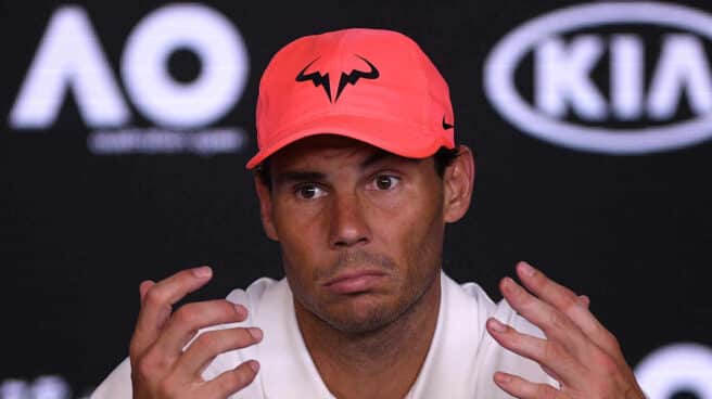 EuropaPress_2620399_rafael_nadal_of_spain_speaks_during_press_conference_after_losing_his_fifth Rafa Nadal.