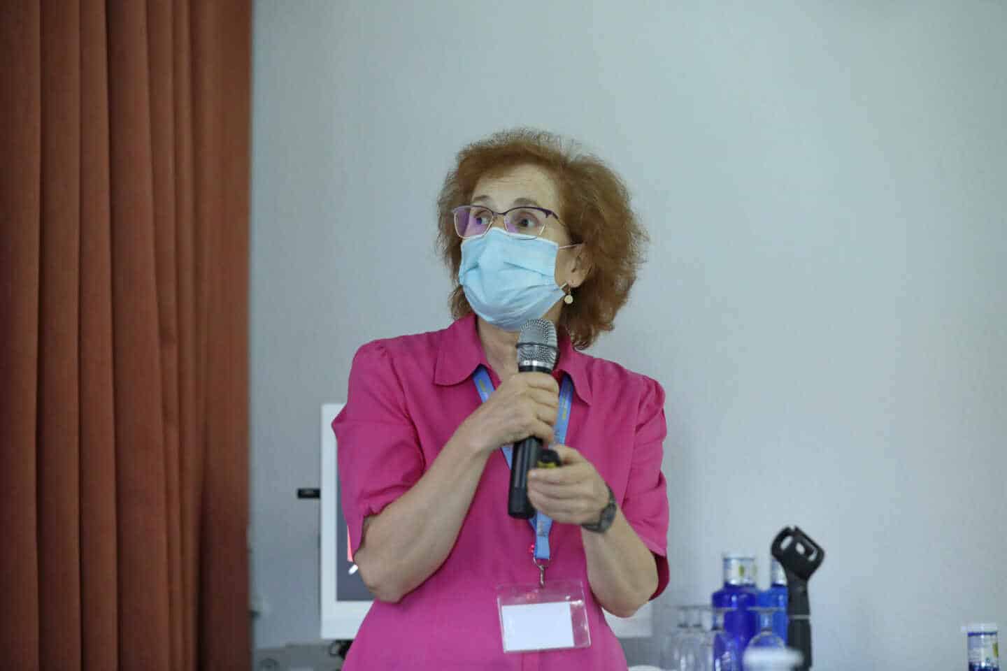 El pesimista anuncio de Margarita del Val: "La vacuna sólo protege de síntomas leves"