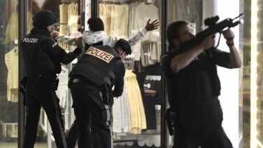 Al menos cuatro muertos y diecisiete heridos durante un ataque terrorista en Viena