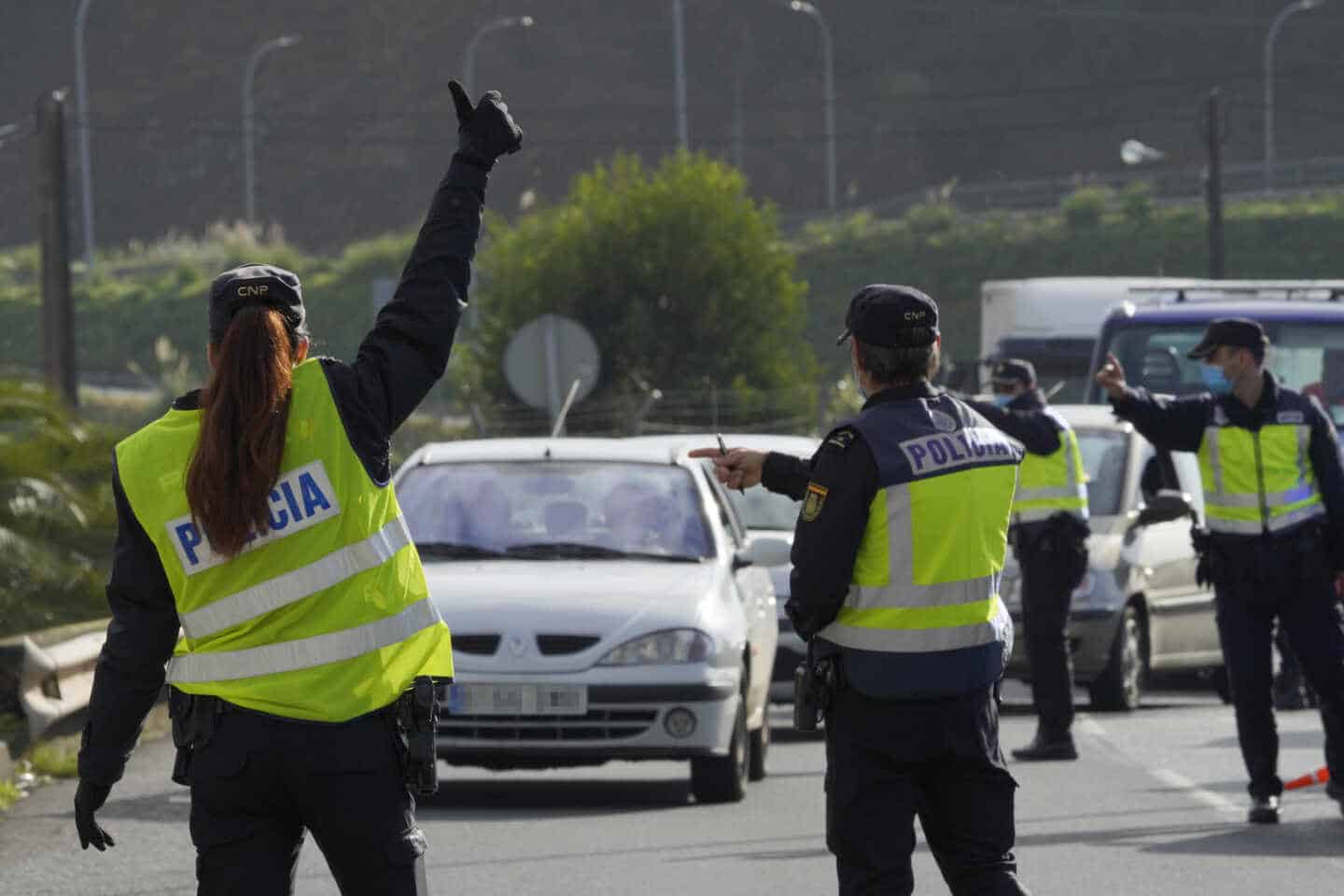 Control policial en Santiago de Compostela durante el estado de alarma.