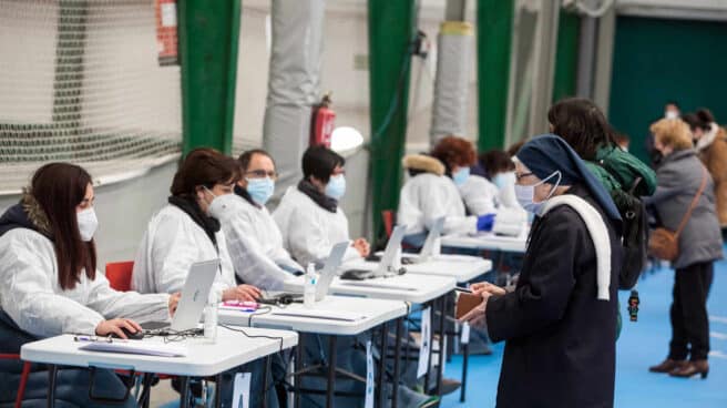 Test de antígenos en las instalaciones de El Plantío de Burgos.