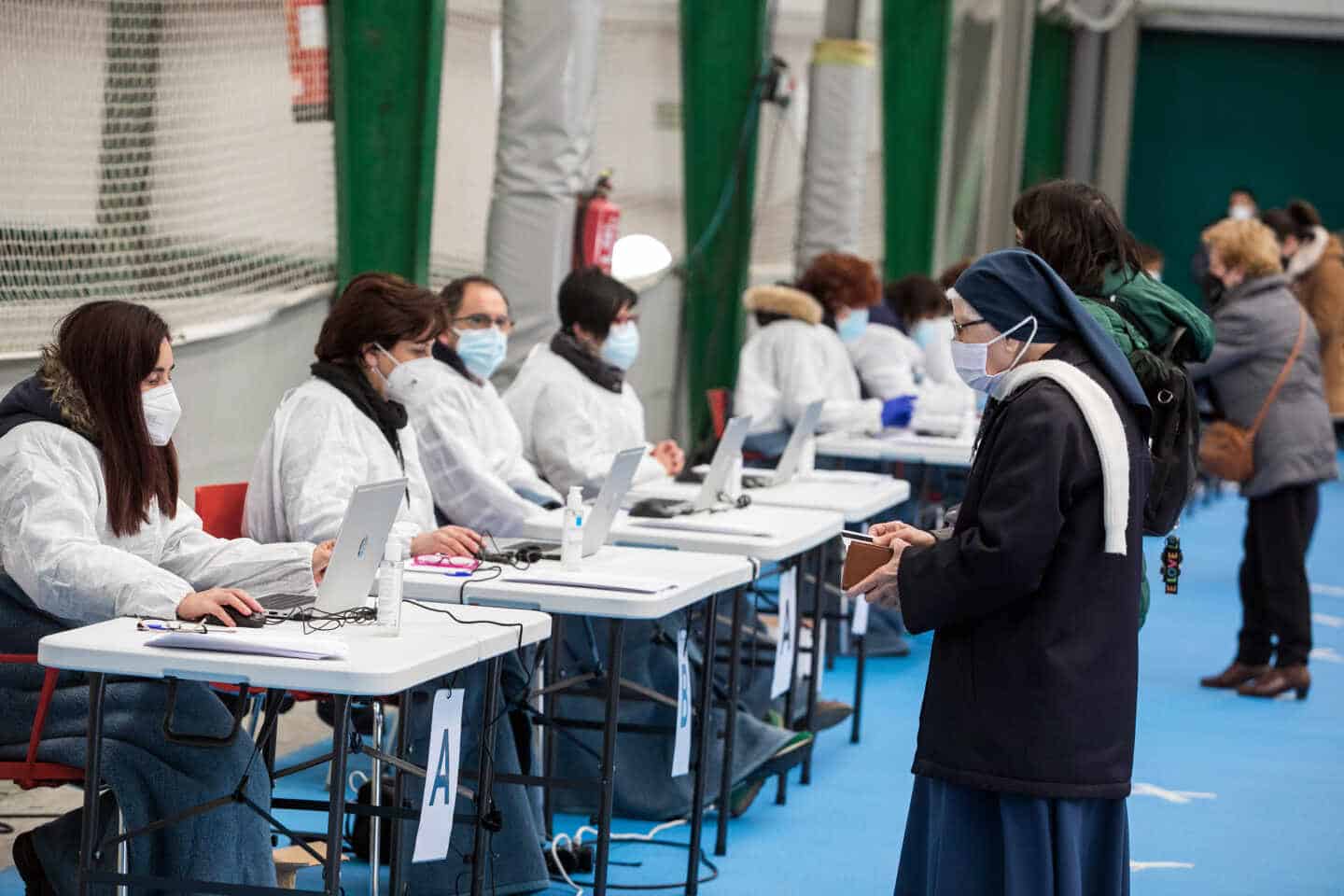 Test de antígenos en las instalaciones de El Plantío de Burgos.