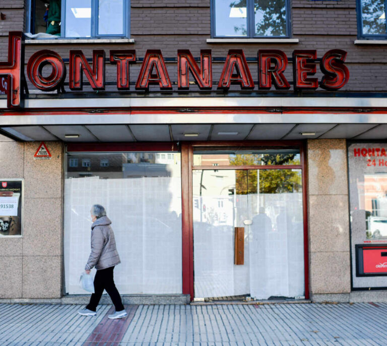 Cierra la popular cafetería Hontanares de Madrid