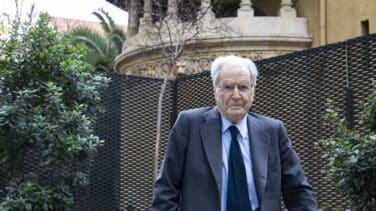 "Salvo Merkel, en Europa ha faltado liderazgo para luchar contra la pandemia"