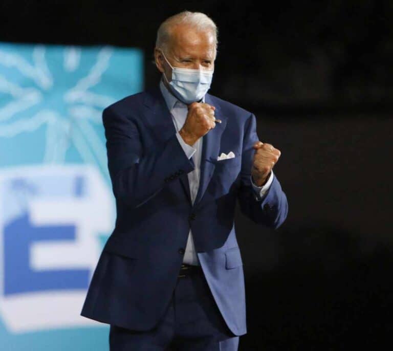 Joe Biden recibe la dosis de la vacuna Pfizer: “No hay de qué preocuparse"