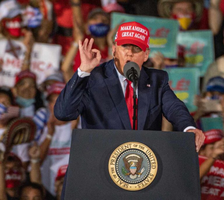 De 'El Aprendiz' Donald al Gran Showman Trump