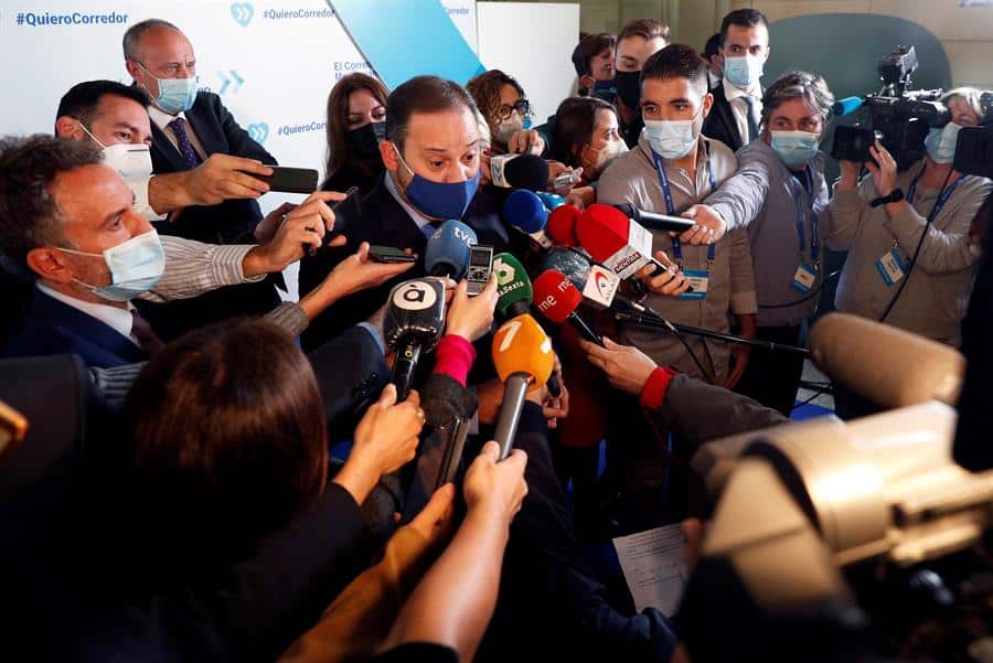 El ministro José Luis Ábalos, en un encuentro con empresarios.