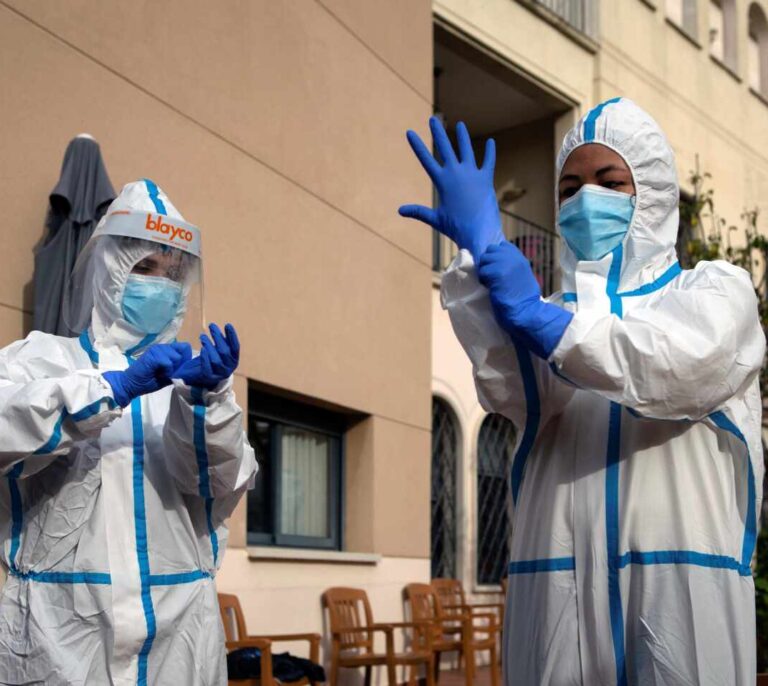 Sanidad registra 16.233 casos y 252 muertes por coronavirus