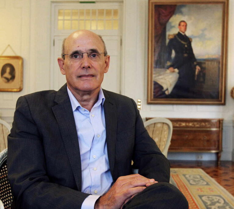 El exdirector de Salud de la OMS: "Con los datos actuales, el confinamiento domiciliario en España es inevitable"