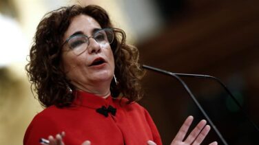 Montero presume de las tasas de desempleo de Zapatero pese a que el paro se duplicó en su mandato