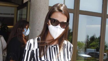 La viuda de Carlos Falcó, Esther Doña, golpeada de nuevo por el coronavirus