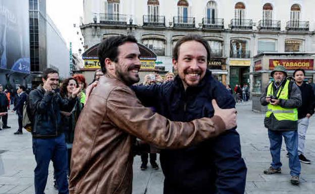 La deuda de 8,5 millones de IU que lastra su integración en Podemos