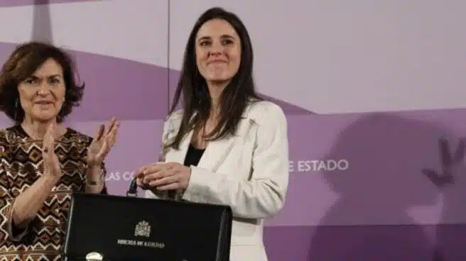 Ley trans: el próximo caballo de batalla del Gobierno entre el PSOE y Podemos