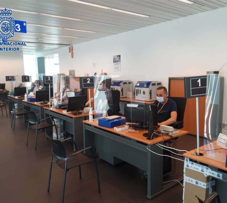 Europa digitaliza los DNI sin excluir a los fotógrafos profesionales