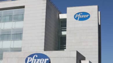 Pfizer también pide autorización a Europa para comercializar su vacuna contra el coronavirus