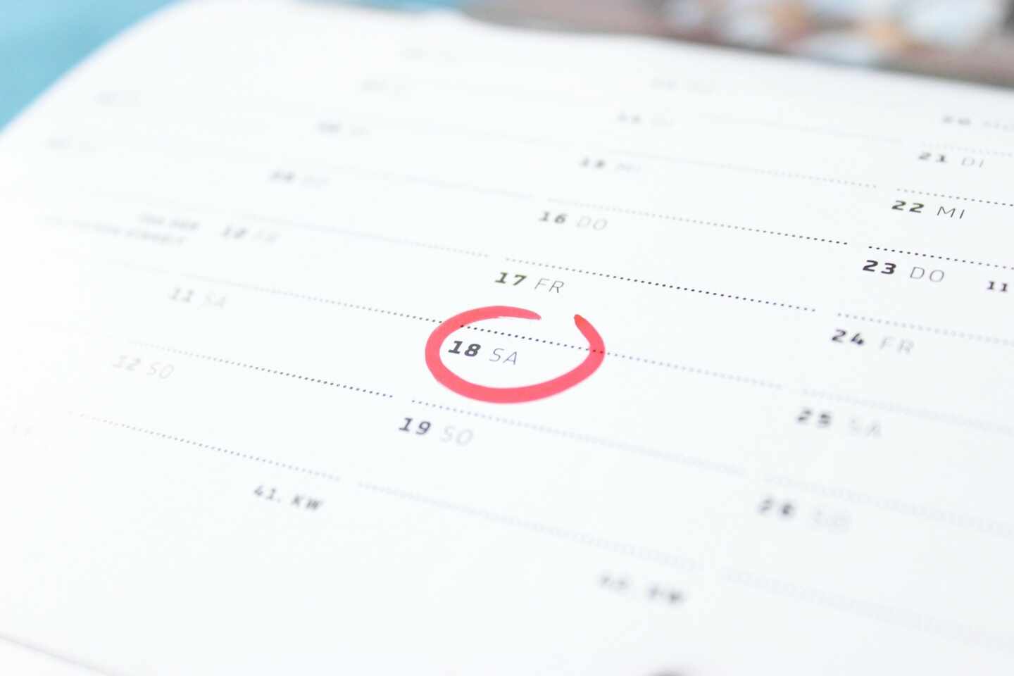 Imagen de archivo de un calendario mensual en representación del calendario laboral de 2022