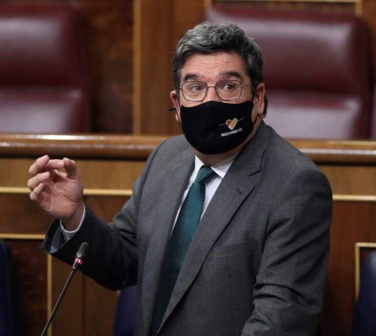 La Seguridad Social reparte los expedientes entre provincias para agilizar el trámite de prestaciones