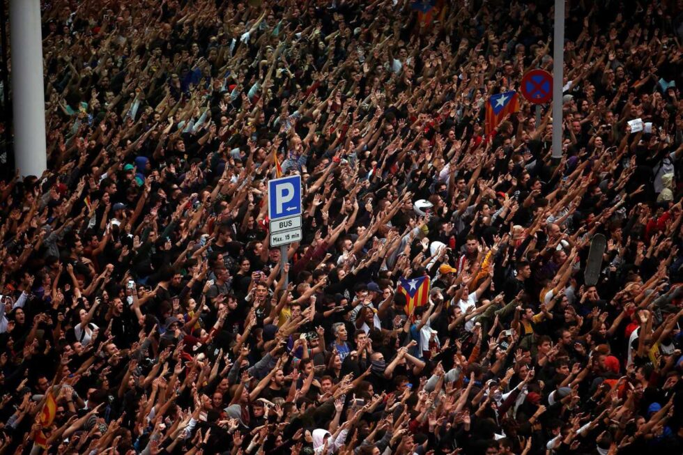 Protestas por la sentencia del procés en el Aeropuerto del Prat en Barcelona