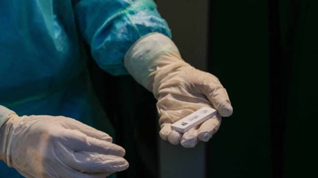 Test de coronavirus. Cepas, anticuerpos, aerosoles o PCR: los términos científicos que ha 'viralizado' el Covid-19