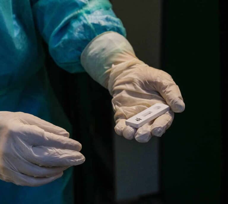 El test para móviles que detecta el coronavirus en cuatro minutos