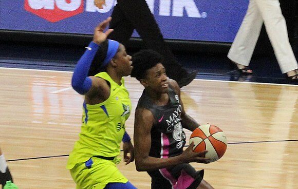 Baloncesto-brecha-salarial Baloncesto-mujeres-sueldos