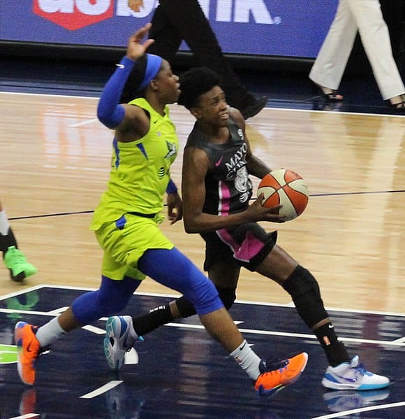 Baloncesto-mujeres-sueldos