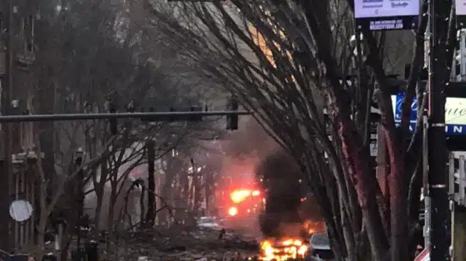 Una fuerte explosión sacude el centro de Nashville (EEUU)