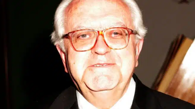 Fallece el académico Gregorio Salvador, referente mundial de la lexicología, a los 93 años
