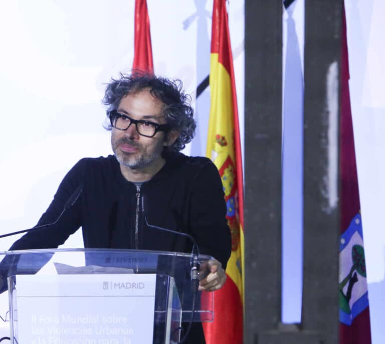 James Rhodes: "No quiero seguir hablando con políticos, solo quiero enfocarme en cosas bonitas"