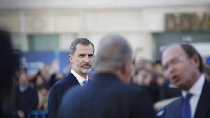 De caída en picado a velocidad de crucero: así ha evolucionado la popularidad de la monarquía en España