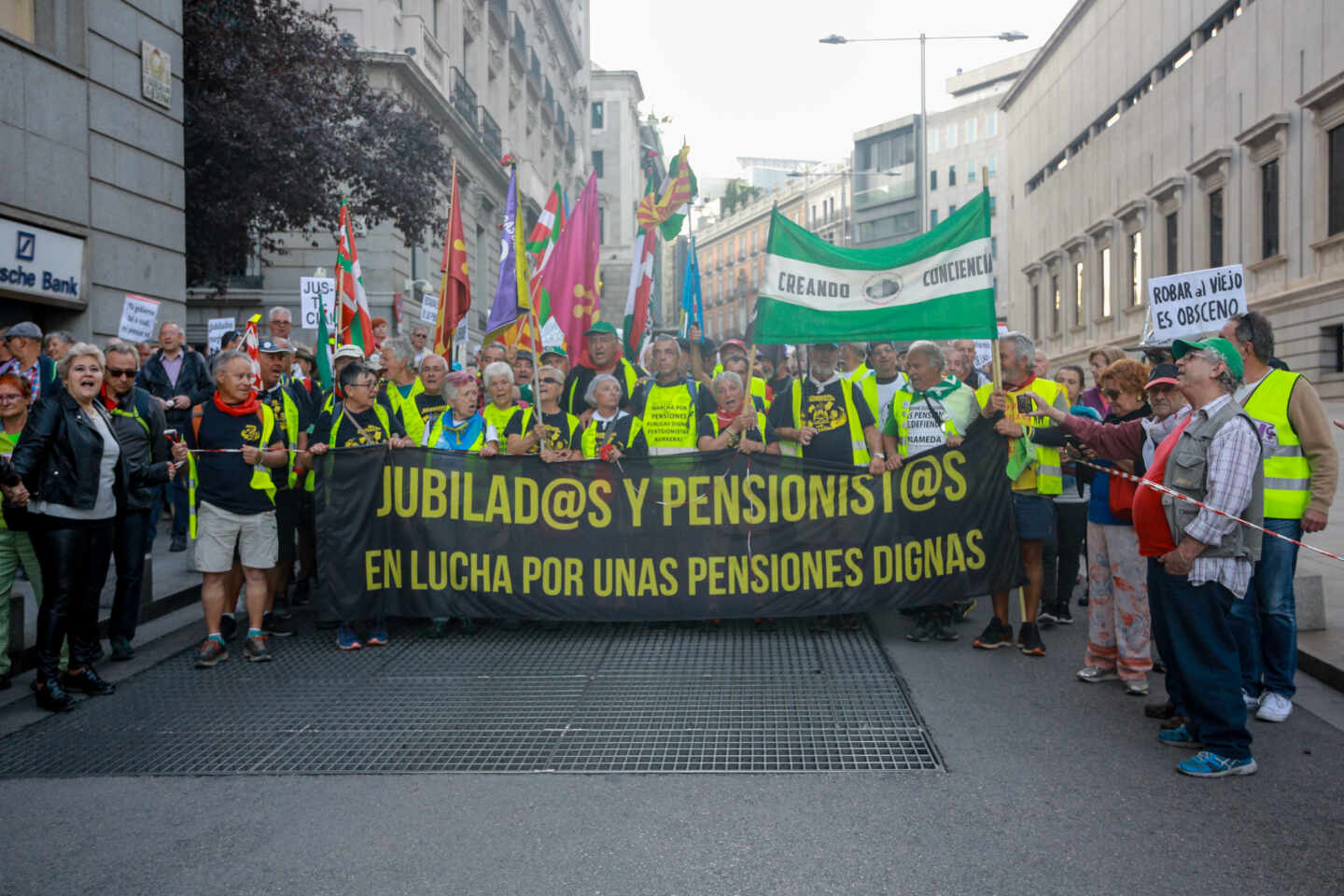 pensionistas-marcha-manifestación-jubilados