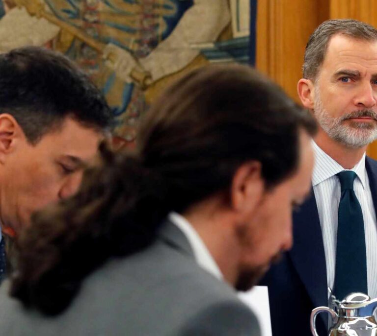 La izquierda pretende que el Rey se desmarque de su padre en el discurso de Nochebuena