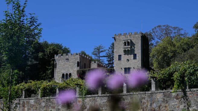 Fachada del Pazo de Meirás. Fachada del Pazo de Meirás.
