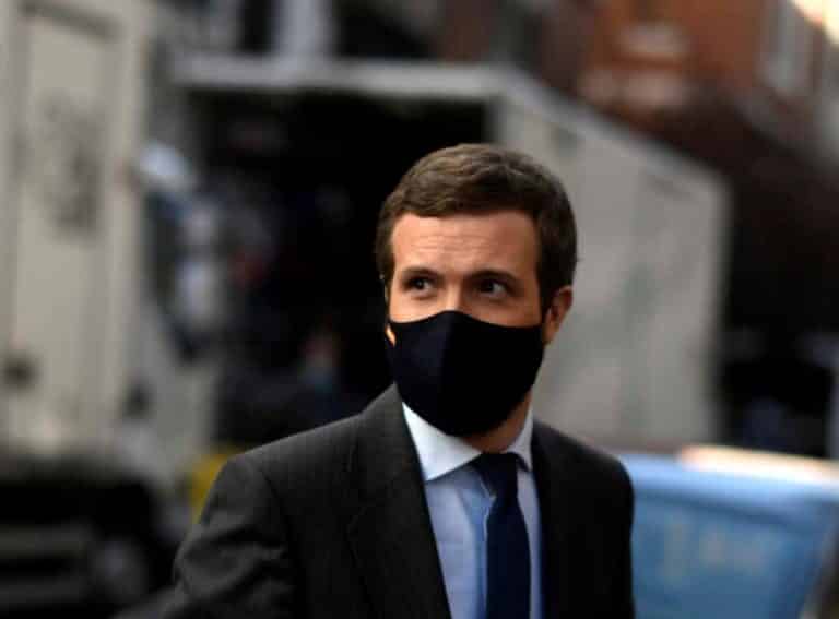 Casado afirma que no le "temblará el pulso" si se demuestra que Rajoy conocía la caja b