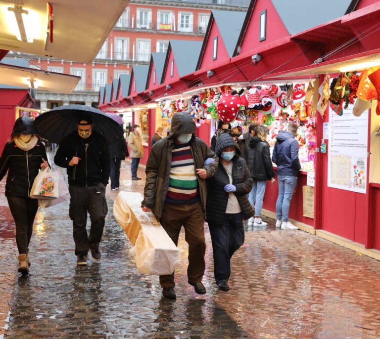 Ocho provincias estarán hoy en riesgo por lluvias, oleaje, nieve y temperaturas mínimas