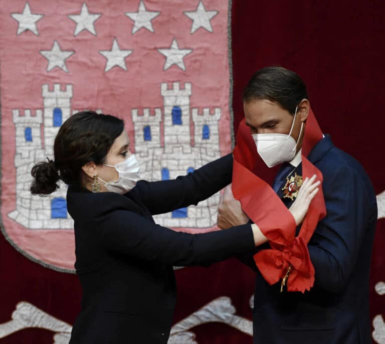Nadal, premiado por Ayuso: "España saldrá adelante"