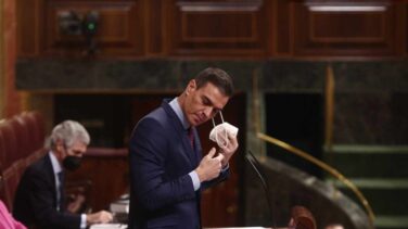 Sánchez no descarta endurecer las medidas en Navidad para evitar una tercera ola