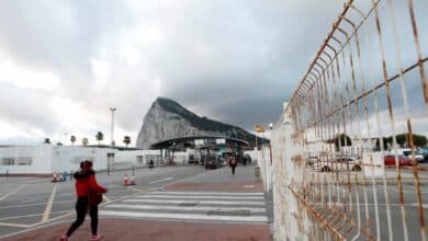 España recuerda que aún hay riesgo de que haya frontera externa de la UE en Gibraltar