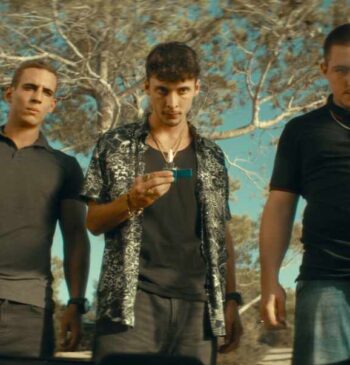 'Hasta el cielo', los quinquis de Calparsoro escuchan trap