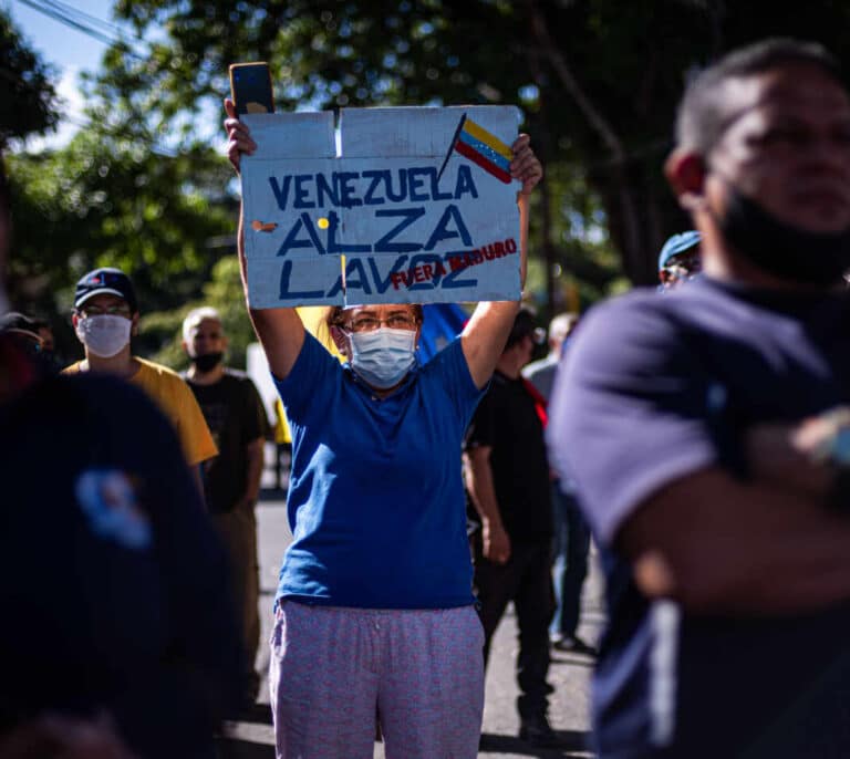 Cuando las urnas se usan contra la democracia