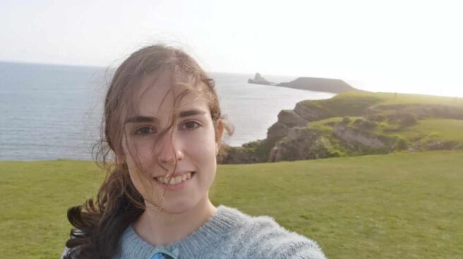Itziar, la joven canaria que dio positivo en Covid tras volver de Londres.
