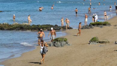 El bloqueo a Reino Unido, el enésimo golpe al turismo en Canarias: "Llueve sobre mojado"