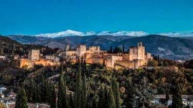 Convocan un día de huelga en la Alhambra en Semana Santa