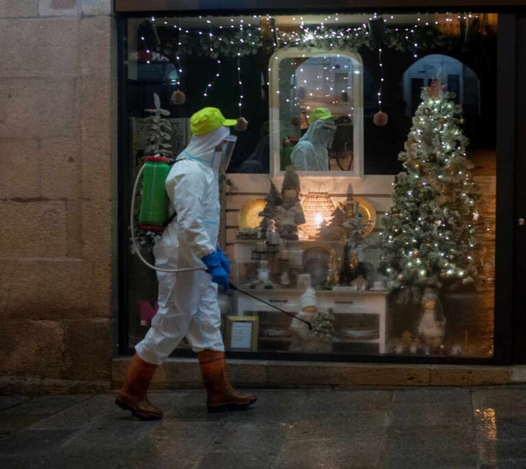 Sanidad registra 22.013 casos y 334 muertes desde el viernes