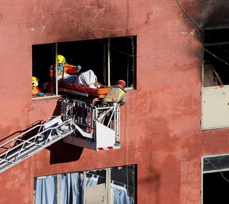 Cataluña transfiere 750.000 euros a Badalona para ayudar a los afectados por el incendio