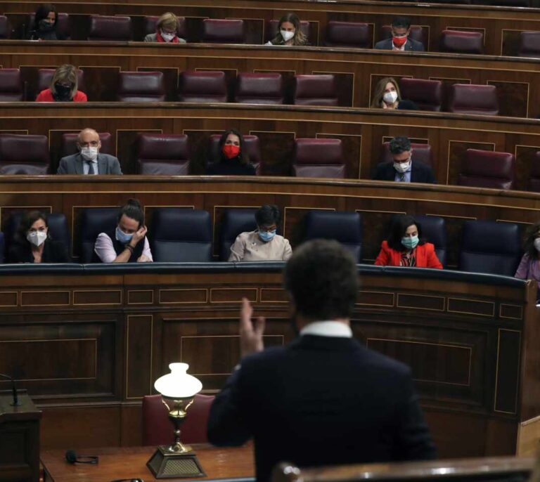 A Sánchez le interesa tanto como a Casado el pacto sobre el CGPJ