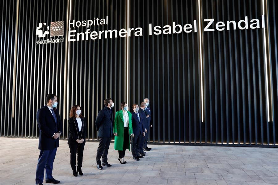 Los hospitales de Madrid comienzan este viernes a derivar pacientes Covid al Isabel Zendal